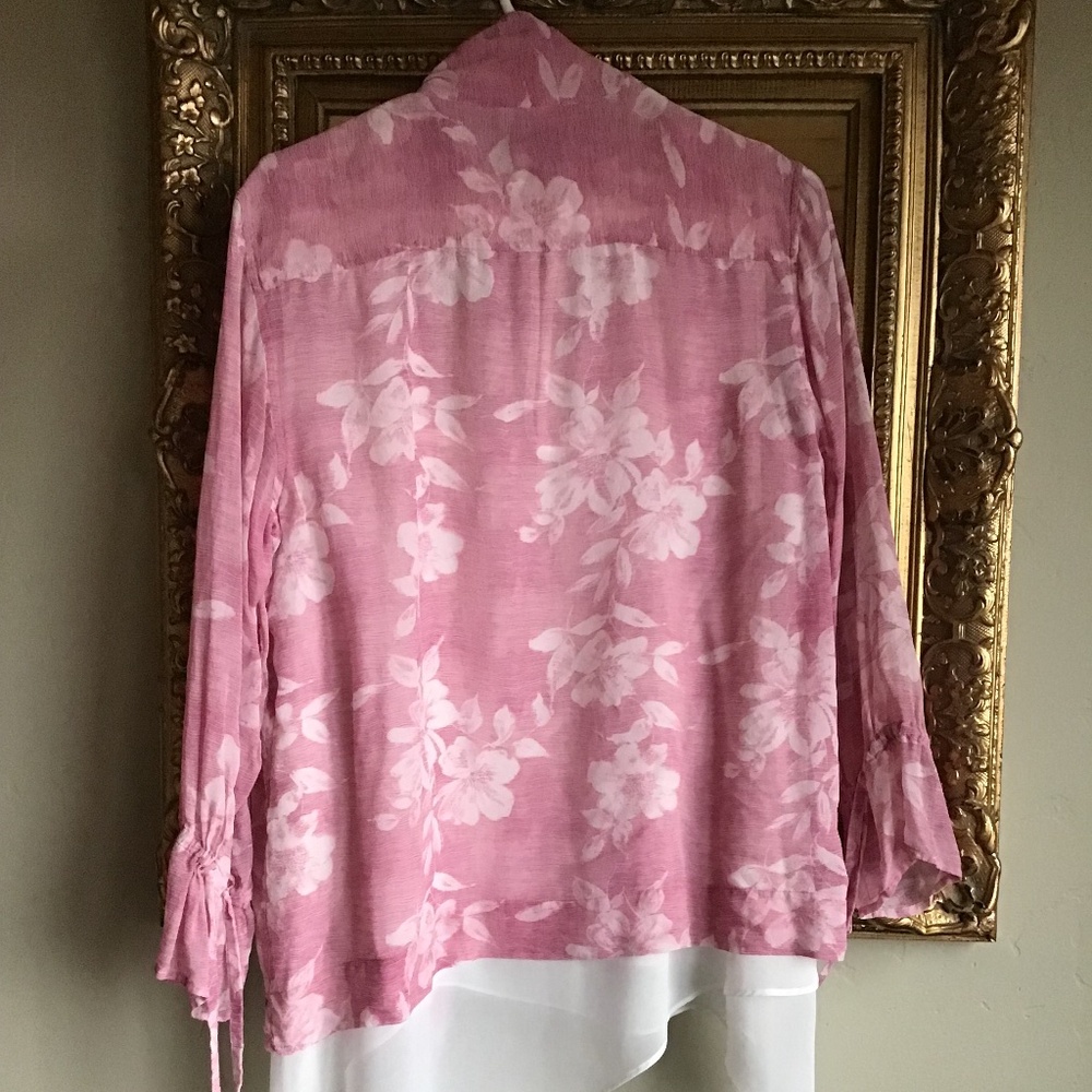 Tommy Bahama silk blouse - Picture 4 of 6